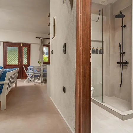 Land-sea Beach Appartement Polychrono